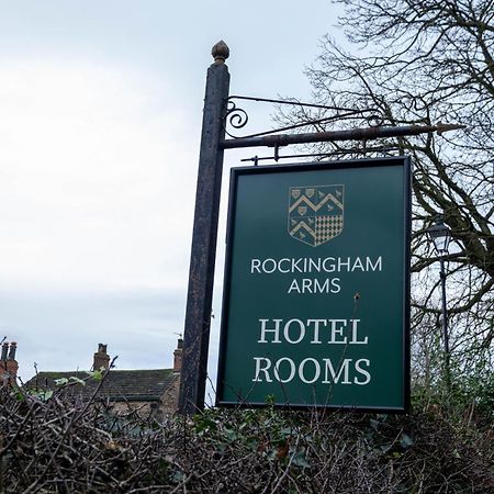 Rockingham Arms By Greene King Inns 温特沃斯 外观 照片